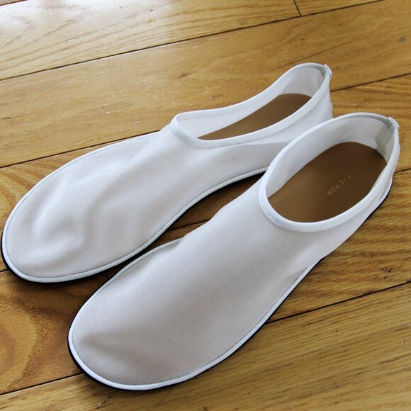 BNWT AW24 THE ROW MESH FLATS 36 & 39 - Picture 2 of 12